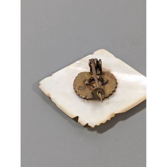 Antique Victorian Carved Style MOP Feather Leaf Pin Brooch C Clasp - Picture 7 of 9